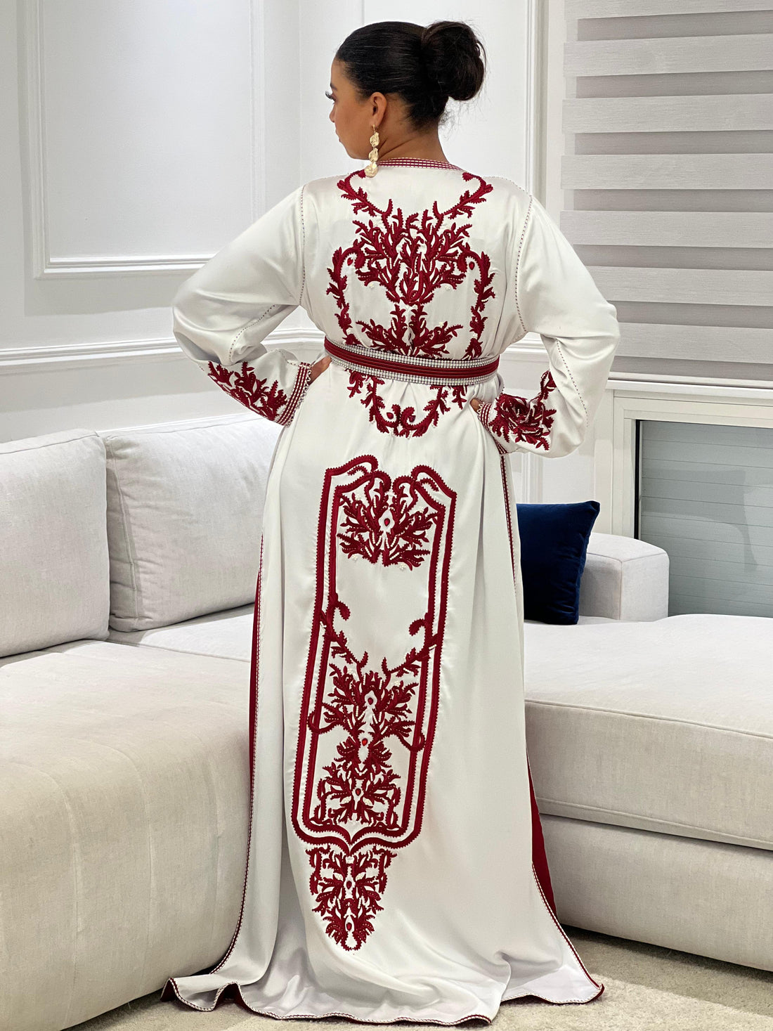 How to Choose the Perfect Caftan for Every Occasion