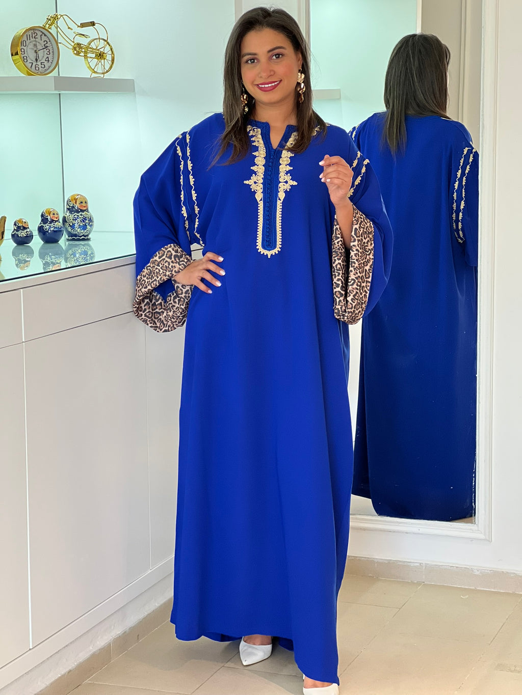 Gandoura Bleue Royale avec Détails Léopard et Broderies Dorées